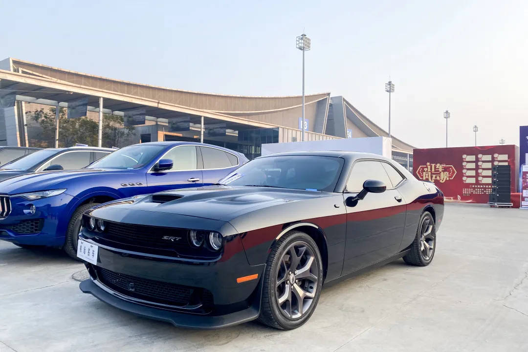 九游体育直播关于赛地聚焦——足总杯赛前热度飙升；巴塞罗那豪取连胜；信心回归；身体对抗强度拉满的信息