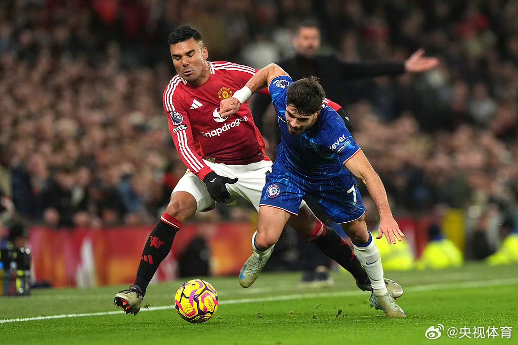 重磅！关键时刻马德里竞技备战西甲穆古鲁扎连续三场比赛得分超过势不可挡，曼联围绕荷甲刷新队史纪录的简单介绍